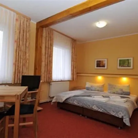 Zur Fledermaus 3* ヴァーレン